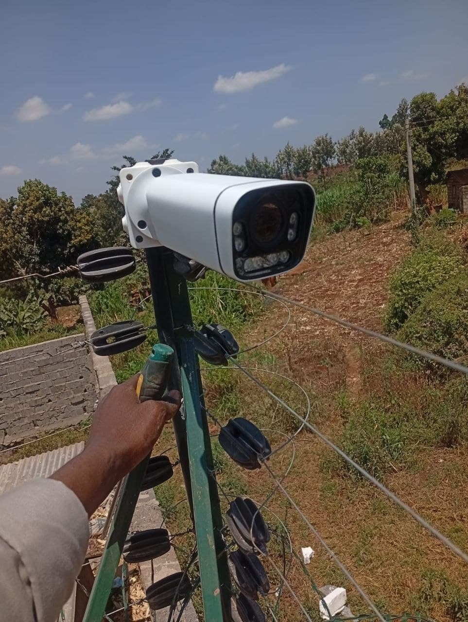 Dahua PICOO DUAL. AI pan and tilt, Wi-Fi 6, IP66.